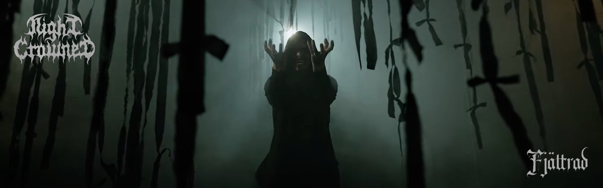 B Night Crowned – Fjättrad