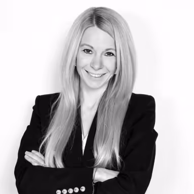 Loredana.uVn5U9Mm_Z1JBdvK