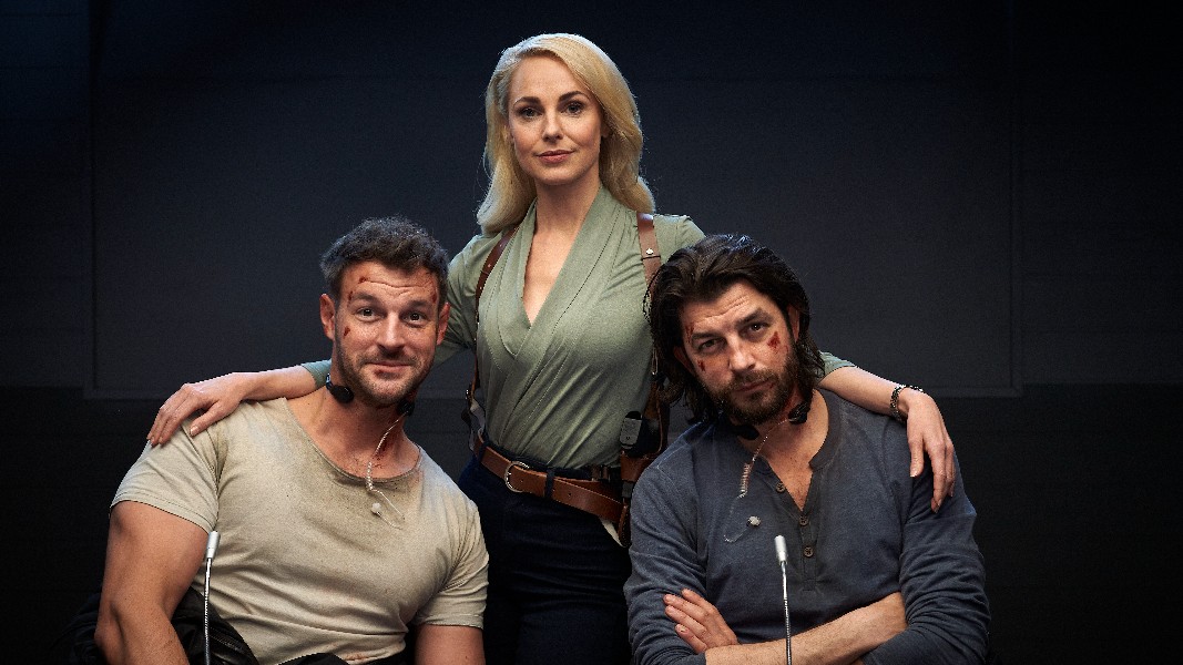 cropped_72dpi_1067x600_L1250192